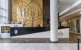 Menlyn Maine Trilogy Apartment 808